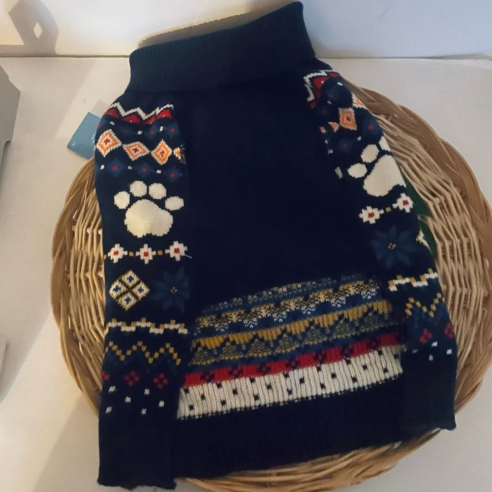 Vibrant Life navy blue Holiday Dog Turtleneck sweater button Collar Medium NWT